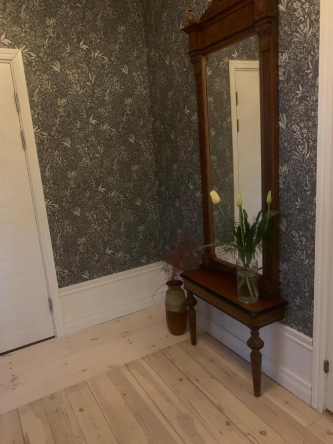 Rosenfors Herrgard B&B Боргхольм Экстерьер фото