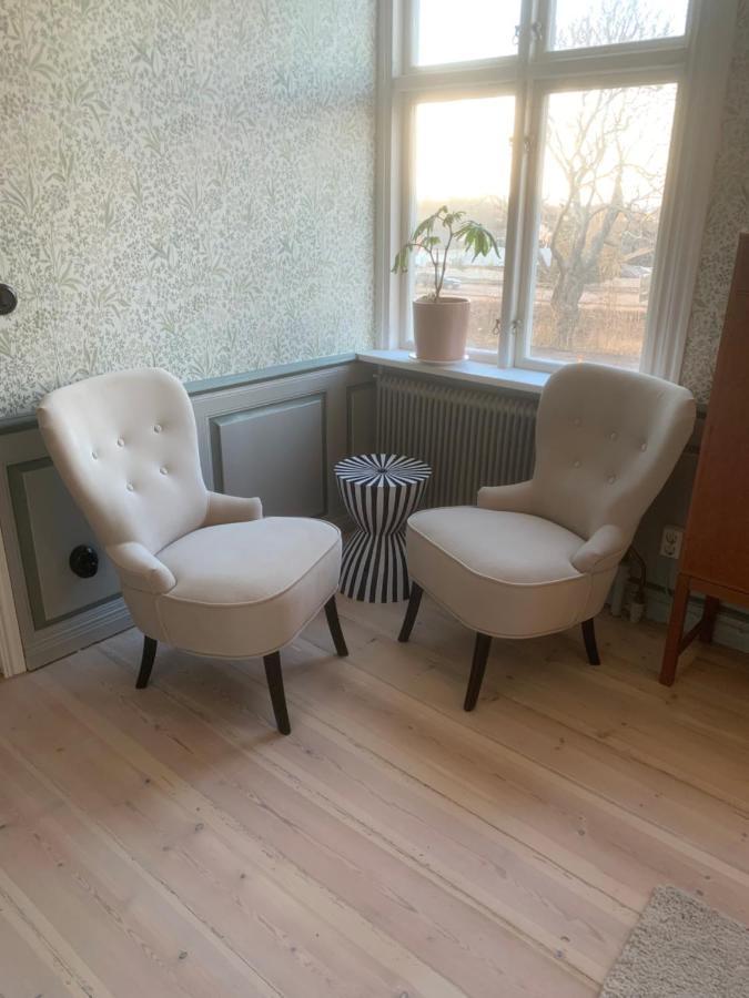 Rosenfors Herrgard B&B Боргхольм Экстерьер фото