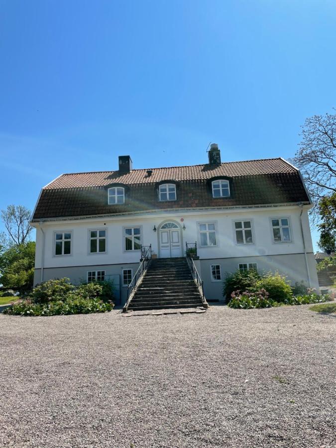 Rosenfors Herrgard B&B Боргхольм Экстерьер фото
