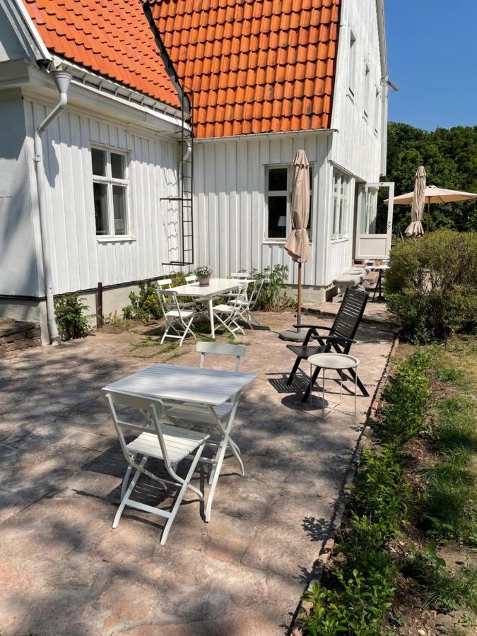 Rosenfors Herrgard B&B Боргхольм Экстерьер фото