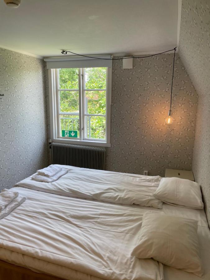 Rosenfors Herrgard B&B Боргхольм Экстерьер фото